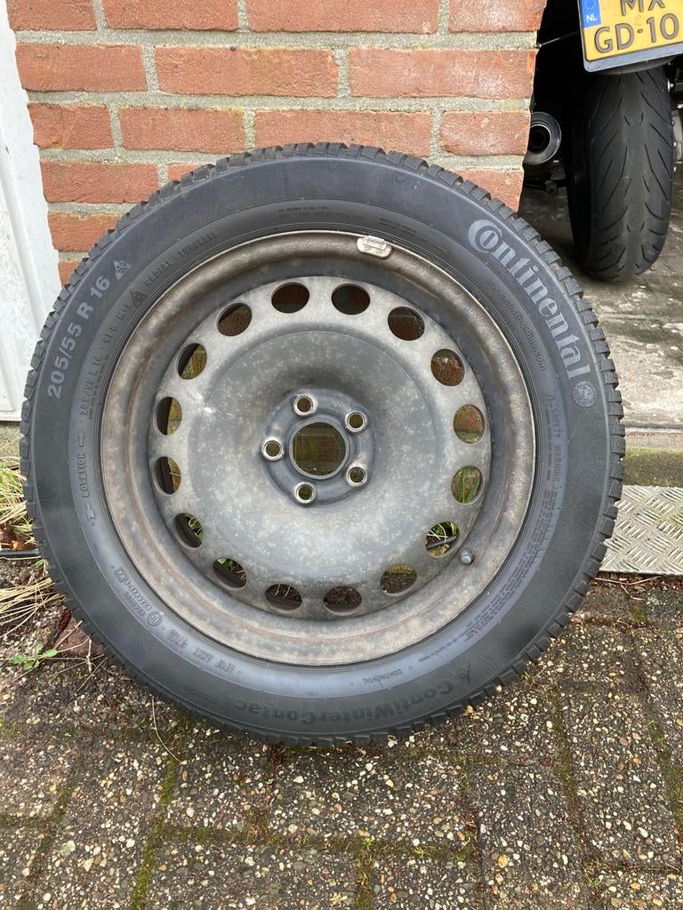 Winterbandenset.golf 4, Ophalen, 16 inch, Banden en Velgen, 205 mm