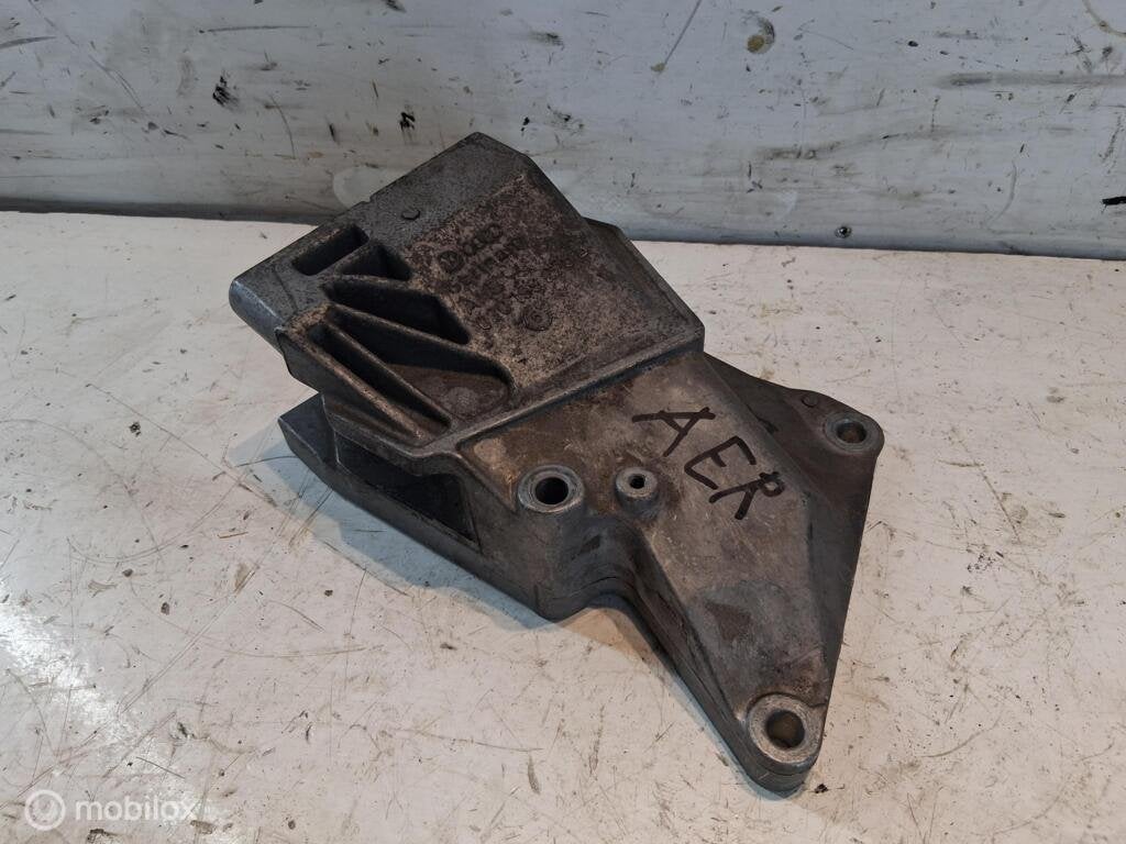 Motorsteun Vw Polo 6N2 ('99-'02) 030199275B, Gebruikt, Volkswagen, Ophalen of Verzenden, Volkswagen