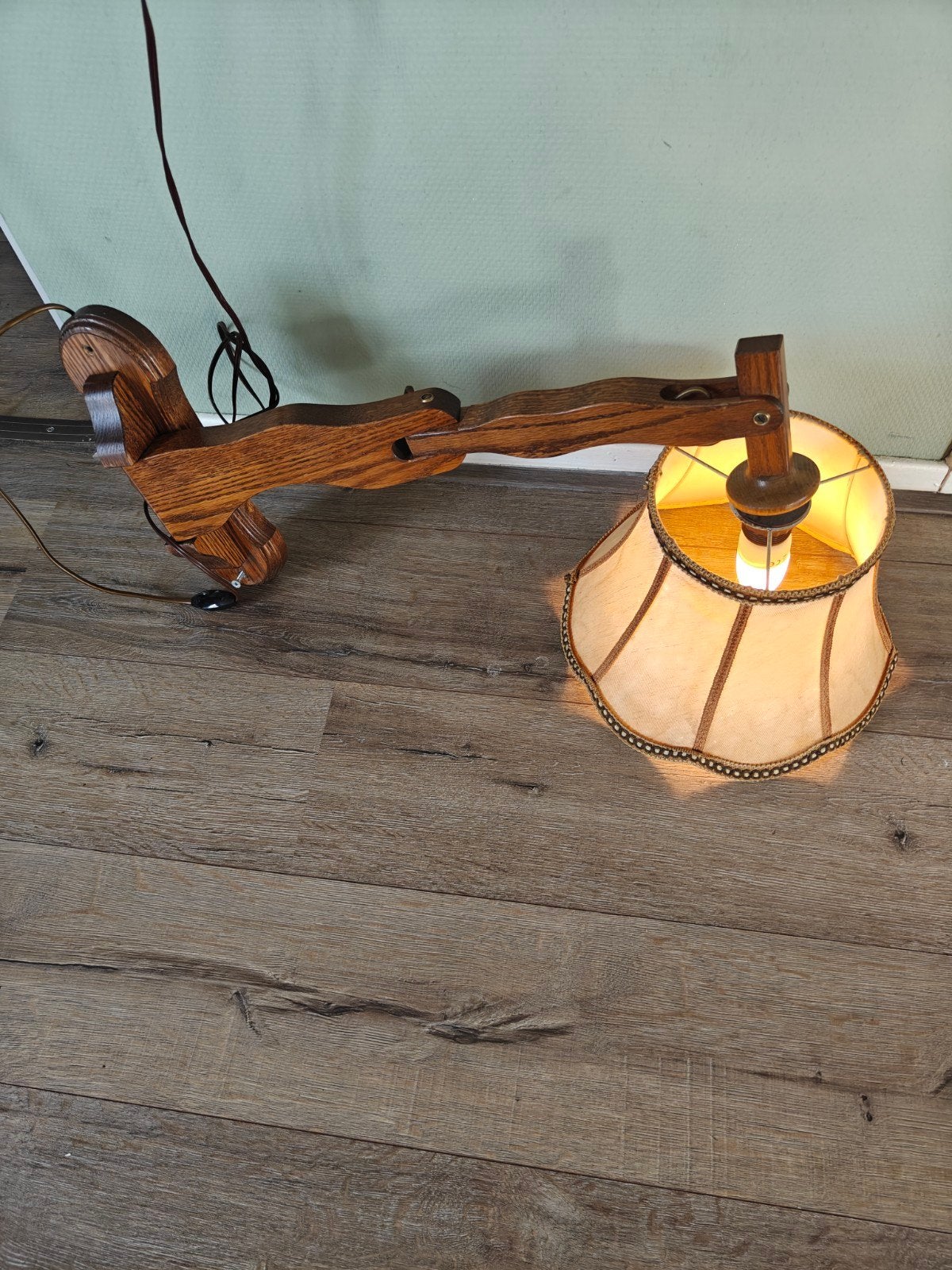 Vintage muurlamp jaren 70, Ophalen of Verzenden, Gebruikt, Hout