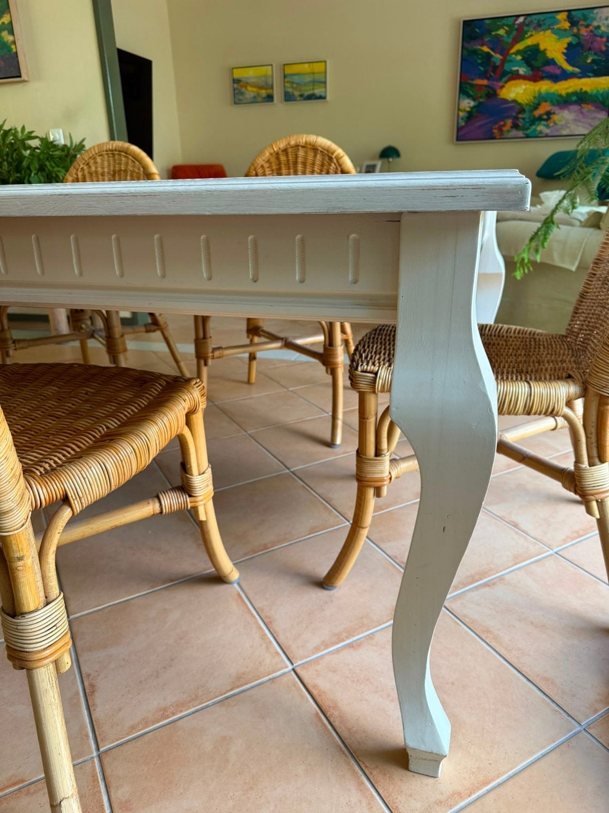 Handgemaakte eettafel met 4 rotan stoelen, Gebruikt, 100 tot 150 cm, 200 cm of meer, Ophalen of Verzenden