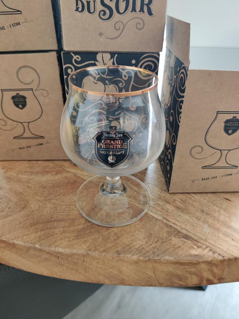 6x Hertog Jan Grand Prestige Bierglas in doos, Ophalen of Verzenden, Nieuw, Bierglas