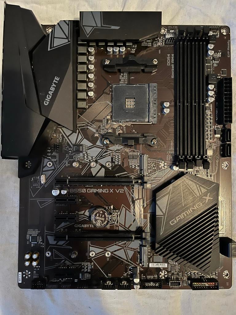 Gigabyte B550 Gaming X V2 Moederbord, Ophalen of Verzenden, Gebruikt, AMD, DDR4