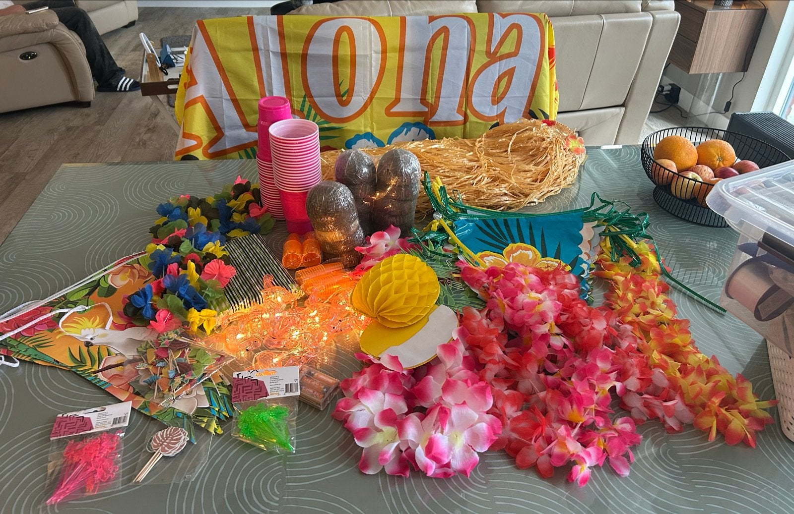 Groot Hawaï Feestpakket: Aloha Decoratie & Accessoires, Ophalen of Verzenden, Zo goed als nieuw, Feestartikel, Overige