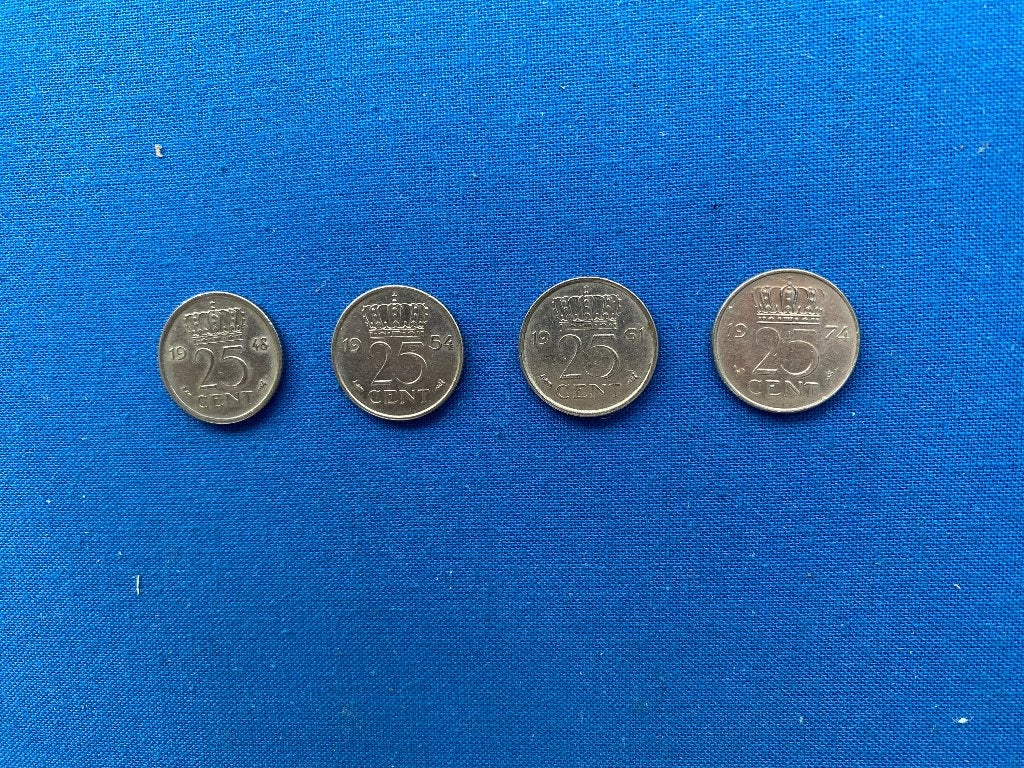 Setje 4 x 25 cent (kwartjes) 1954, 1961, 1974, 1948, Postzegels en Munten, Munten | Nederland, Ophalen of Verzenden, Koningin Juliana