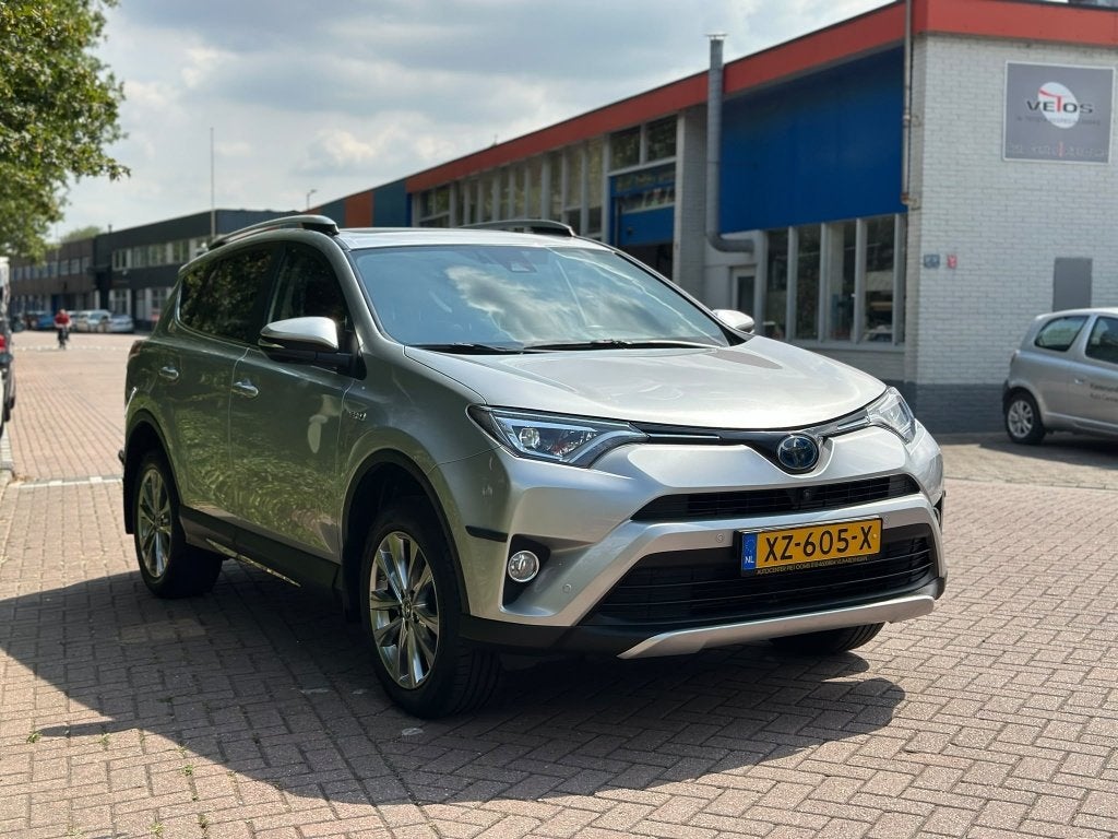 Toyota RAV4 2.5 Hy. AWD Ex. Bns (bj 2016, automaat), Auto's, Automaat, Gebruikt, Euro 6, 1650 kg