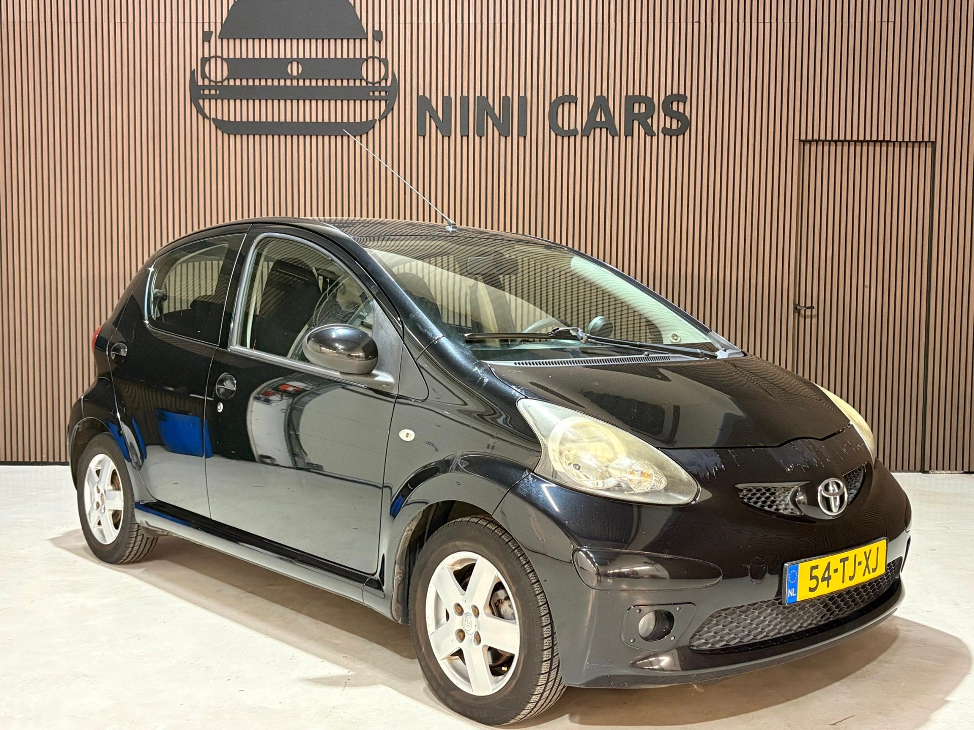 Toyota Aygo 1.0-12V Sport NAP eletriche ramen, Voorwielaandrijving, Stof, Gebruikt, Zwart
