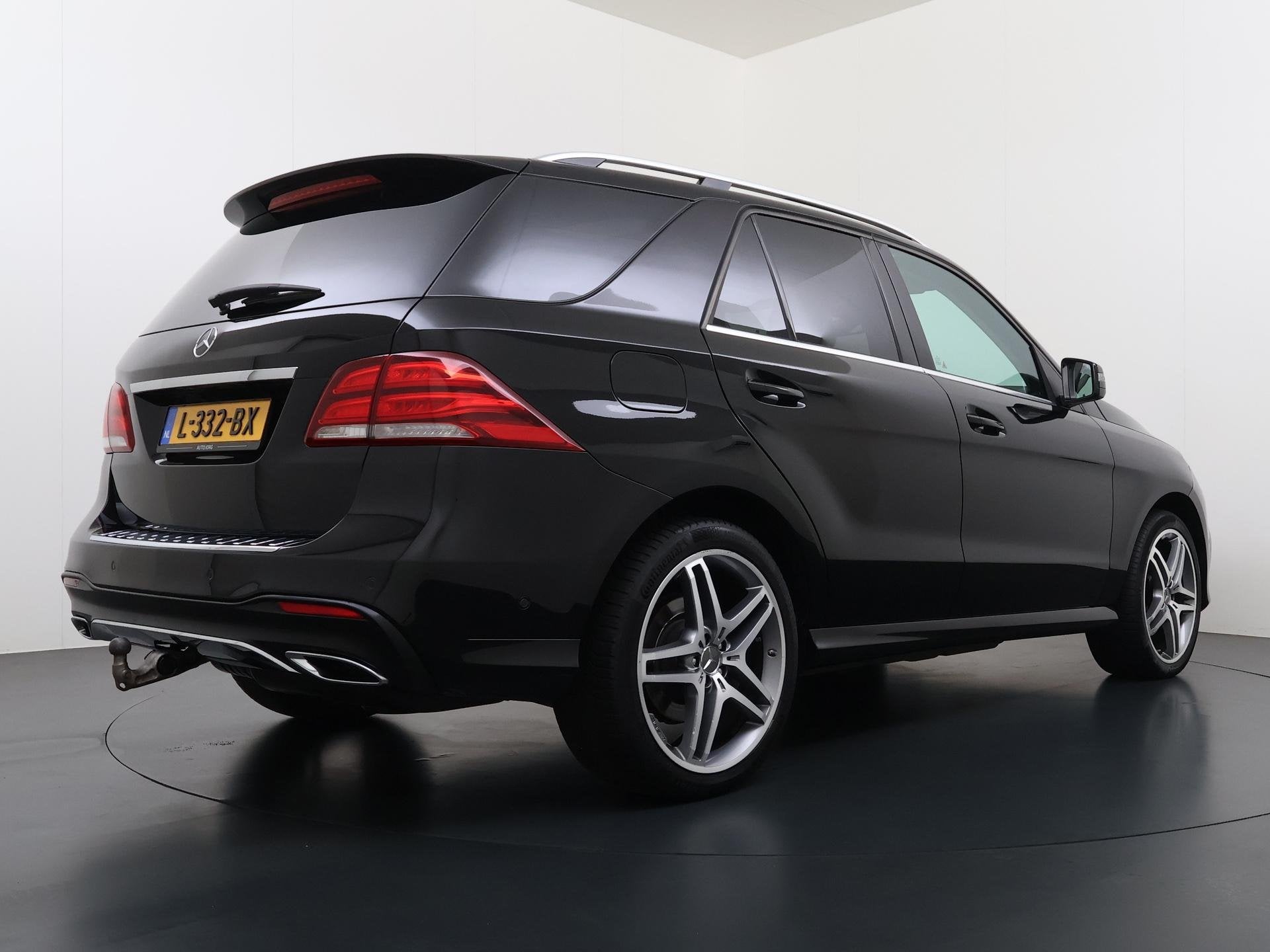 Mercedes-Benz GLE-klasse 350 d 4MATIC AMG Styling Panoramada, Auto's, Mercedes-Benz, Automaat, 15 km/l, Gebruikt, 258 pk