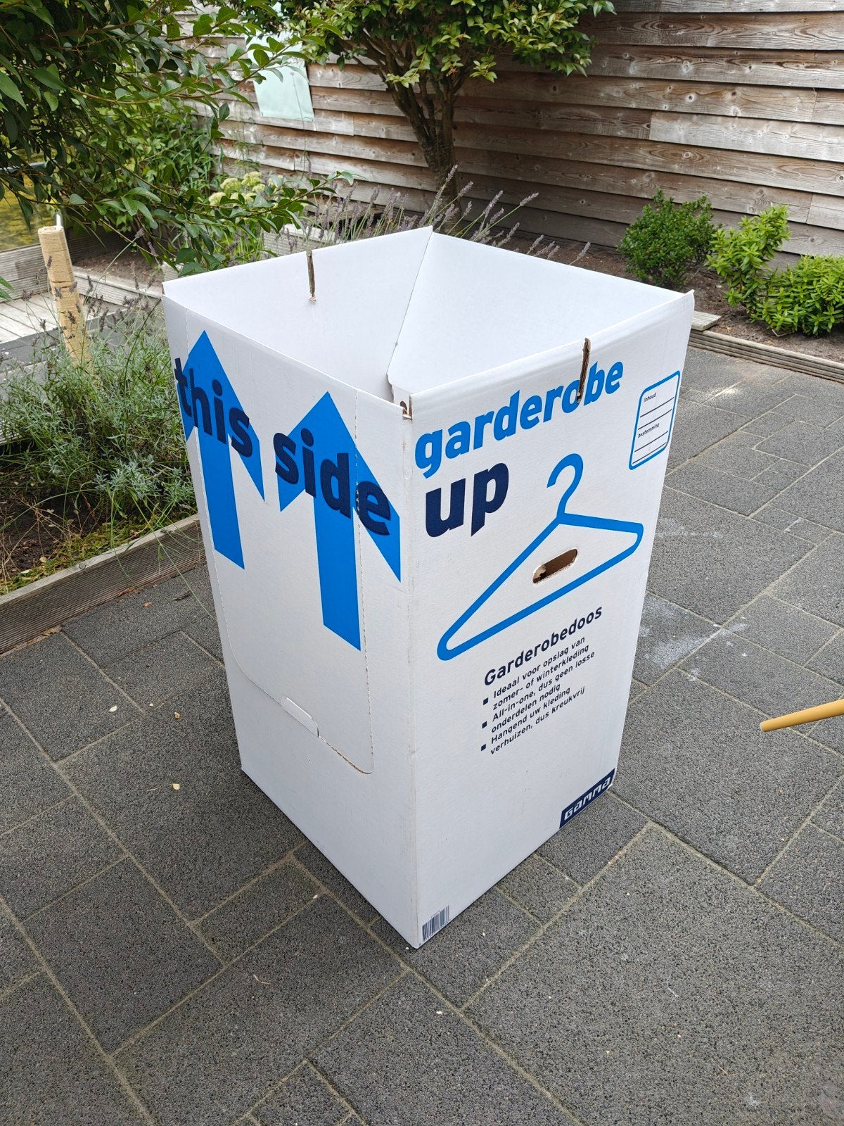 garderobe doos, Ophalen, Doos, Minder dan 35 cm, Minder dan 50 cm