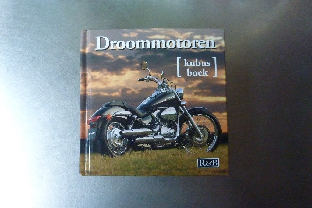 Droommotoren kubus boek, Ophalen of Verzenden, Zo goed als nieuw