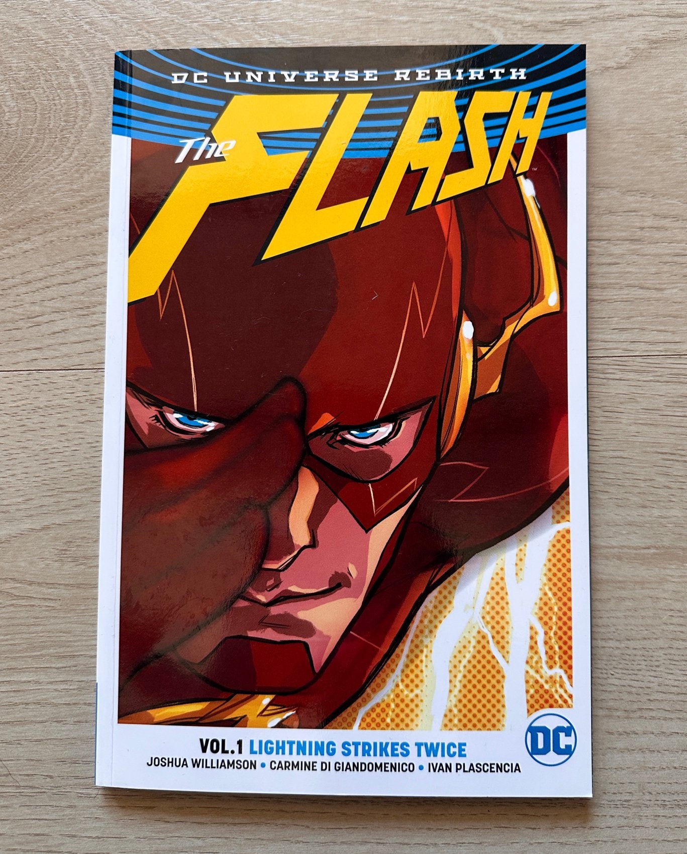 The Flash Vol. 1: Lightning Strikes Twice 2017 SC (Rebirth), Eén comic, Amerika, Joshua Williamson, Ophalen of Verzenden