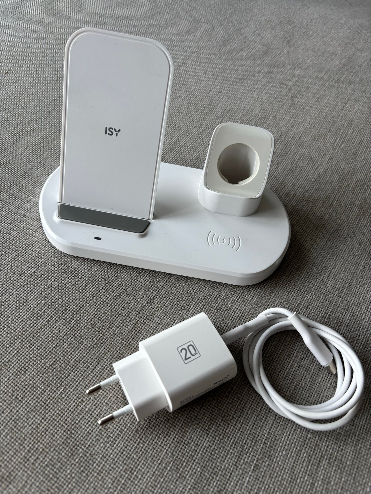 ISY 3-in-1 Draadloze Oplader voor telefoon, Watch, oordopjes, Ophalen, USB-C, Draadloze oplader, Zo goed als nieuw
