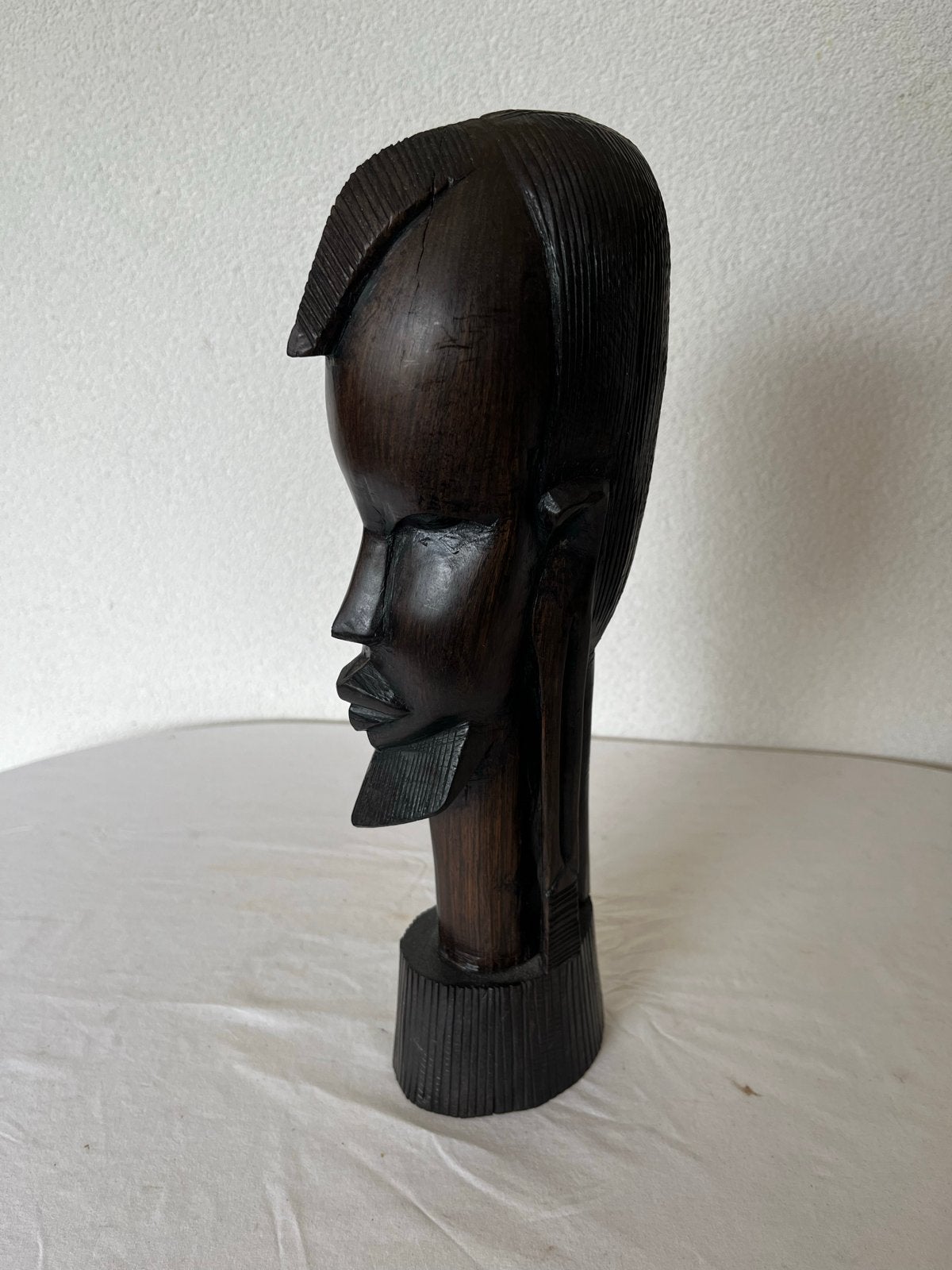 Houten Afrikaans houtsnijwerk beeld - 35 cm hoog, Antiek en Kunst, Kunst | Niet-Westerse kunst, Hout, Bruin, Afrika, Ophalen of Verzenden
