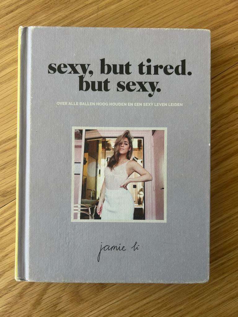 Sexy, but tired. but sexy. - Jamie Li, Ophalen of Verzenden, Zo goed als nieuw, Nederland