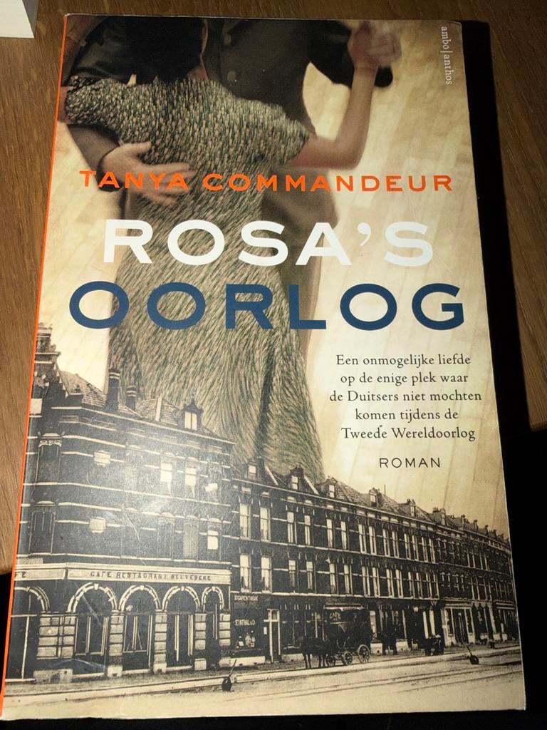 WK1.  Rosa's Oorlog - Tanya Commandeur (Roman), Ophalen of Verzenden, Zo goed als nieuw