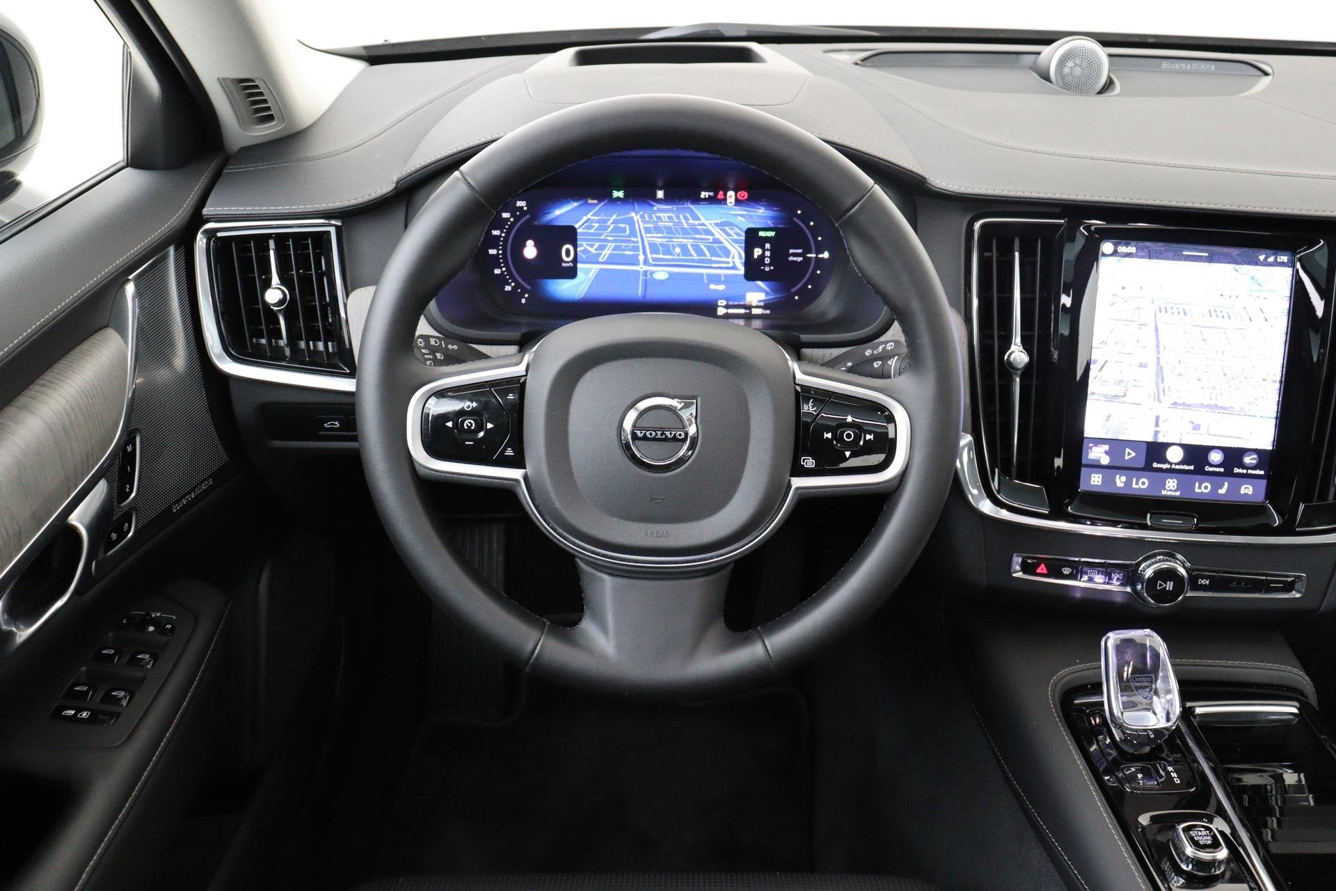 Volvo V90 T8 PLUG-IN HYBRID AWD ULTRA EXECUTIVE EDITION -PAN, Auto's, Automaat, 12 maanden, Euro 6, 4 cilinders