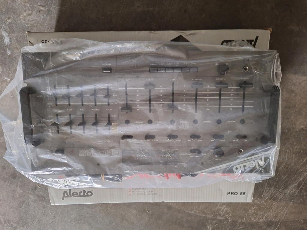 Alecto Pro 55 audio DJ Mixer ( nieuw in de verpakking), Ophalen of Verzenden, Nieuw, Overige merken