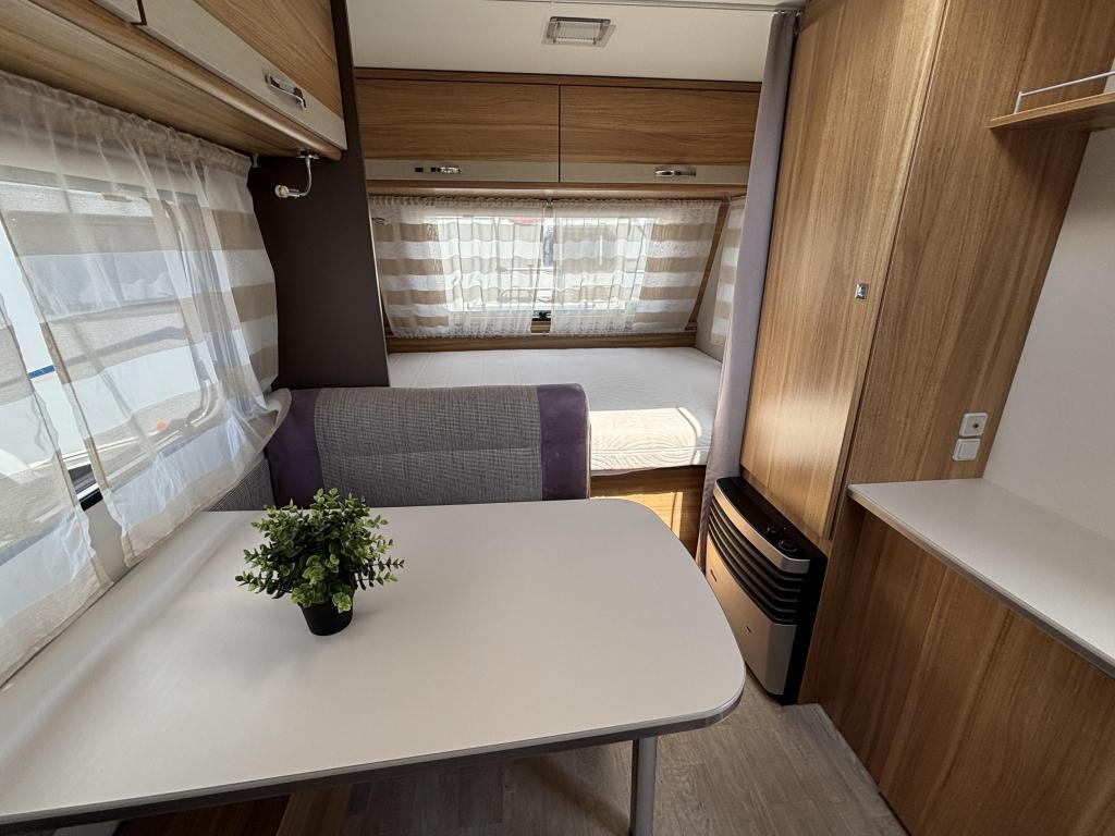 Caravelair Antares Style 400 Voortent Mover 2xFietsenrek, Schokbreker, Tot en met 2, Bedrijf, Treinzit