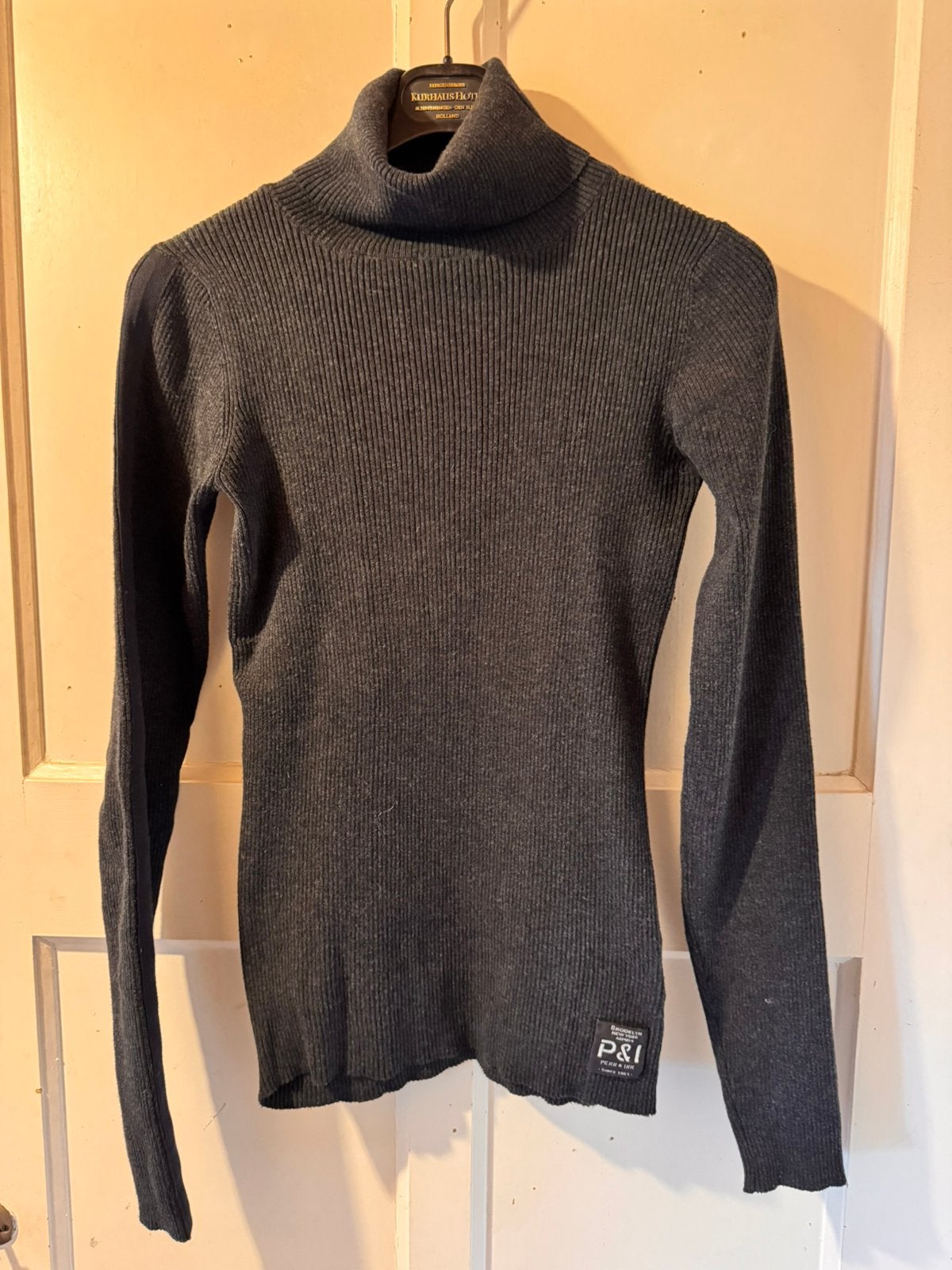 Penn& Ink  koltruitje maat S., Ophalen of Verzenden, Zo goed als nieuw, Maat 38/40 (M), Grijs