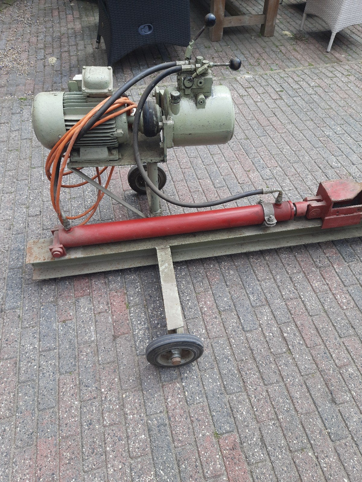 Houtklover, Tuin en Terras, Ophalen
