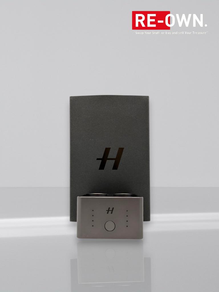 Hasselblad Battery Charging Hub X2D (topstaat+doos+garantie), Audio, Tv en Foto, Fotografie | Accu's en Batterijen, Zo goed als nieuw