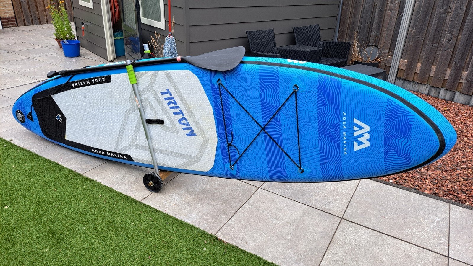 Aqua Marina Triton 11'2" SUP Board Set en sup trolley, Ophalen of Verzenden, Zo goed als nieuw, SUP-boards