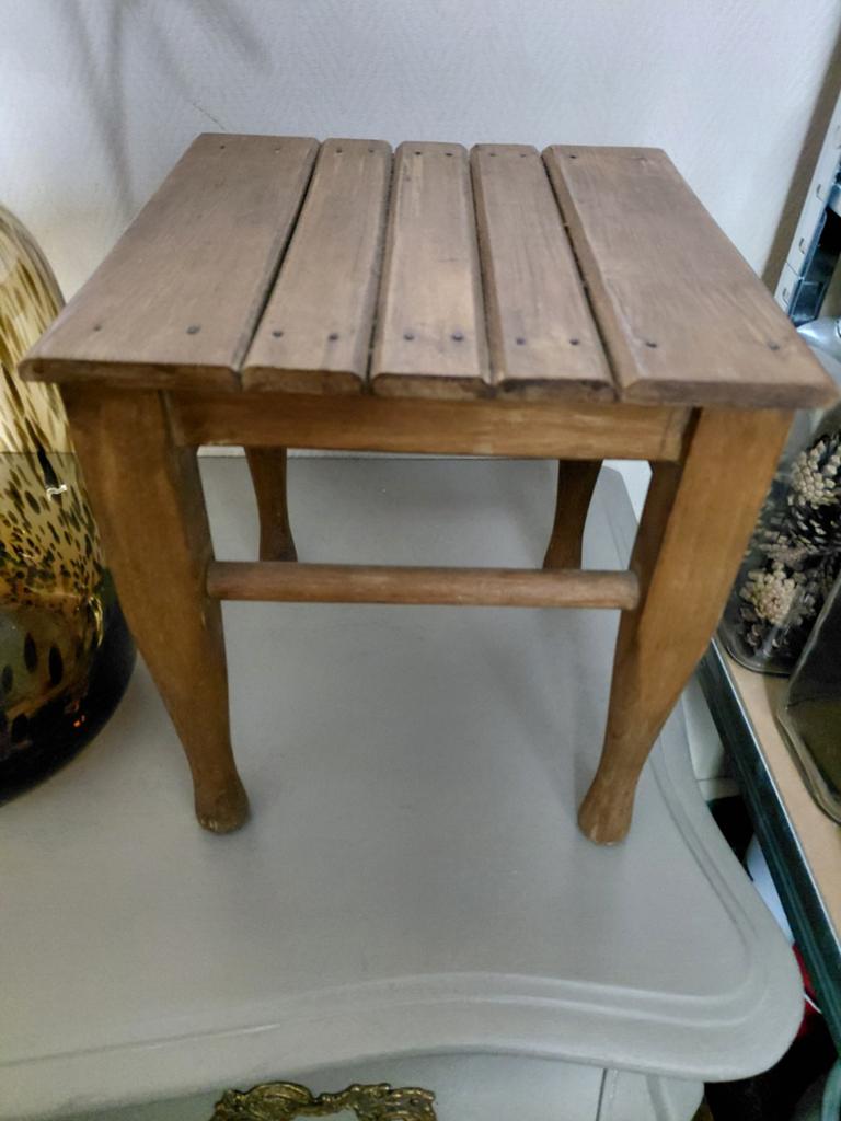 Vintage houten plantentafeltje, Ophalen