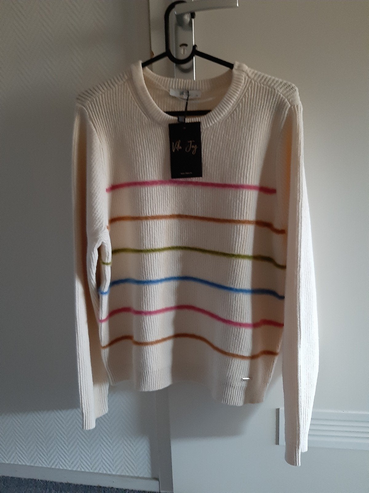 Vila Joy nieuwe trui maat M, Kleding | Dames, Truien en Vesten, Maat 38/40 (M), Beige, Nieuw, Ophalen of Verzenden