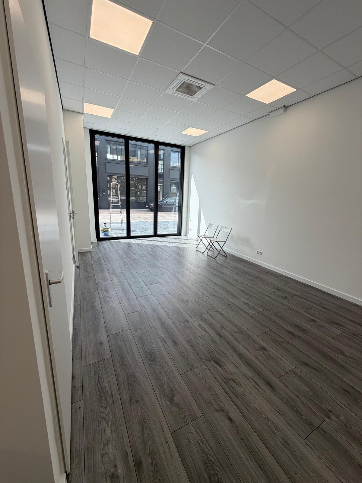 Nieuwbouw kantoorruimte te huur €1600 p/m 40m2, Huur, Kantoorruimte