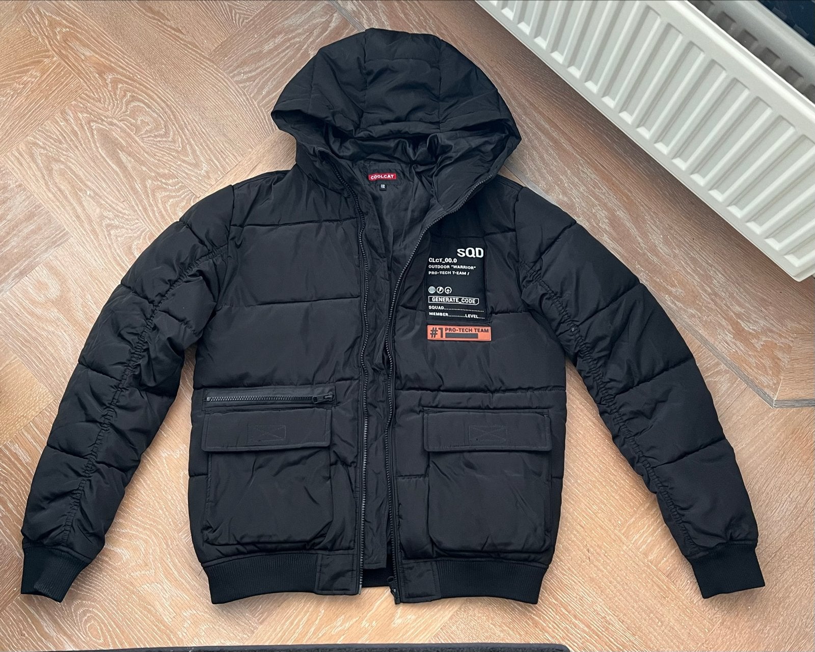 Coolcat Zwarte Winterjas Maat 170/176, Ophalen of Verzenden, Zo goed als nieuw, Jongen, Jas