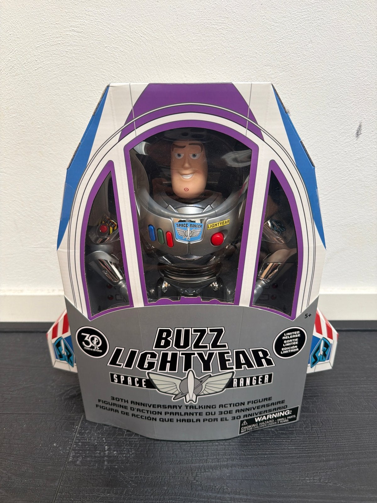 Toy Story Buzz Lightyear 30th Anniversary Chrome, Kinderen en Baby's, Speelgoed | Actiefiguren, Ophalen of Verzenden, Nieuw