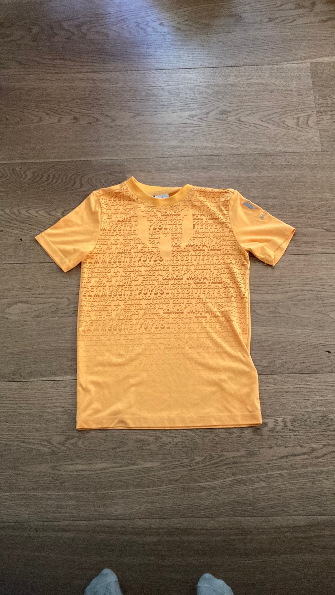 Messi trainingsshirt, Ophalen of Verzenden, Nieuw, Overige maten, Geel