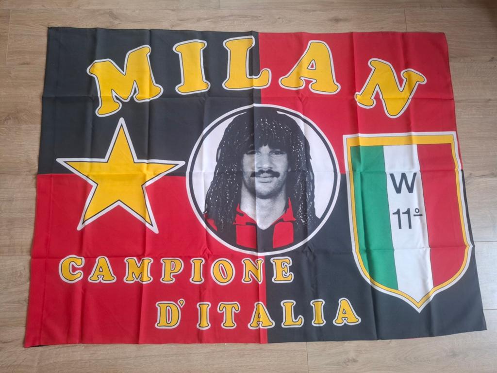 Ruud Gullit AC Milan vlag groot, Verzamelen, Sportartikelen en Voetbal, Ophalen of Verzenden, Zo goed als nieuw, Buitenlandse clubs