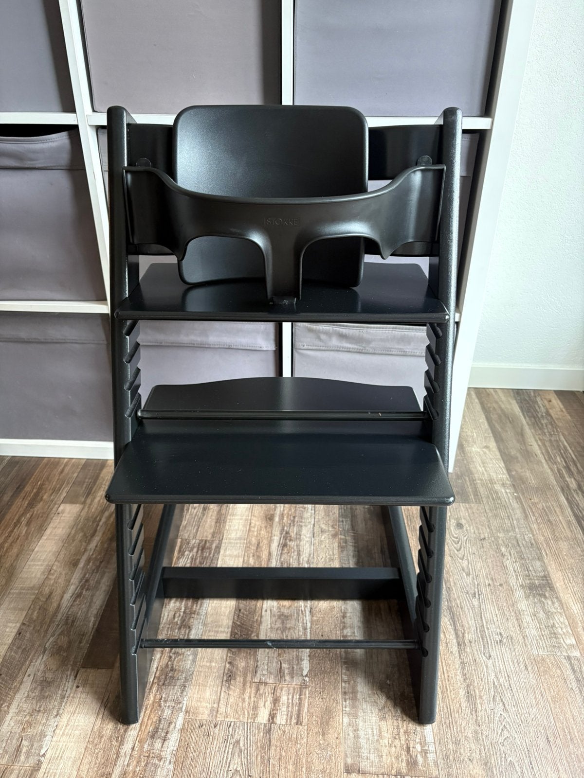 Zwarte stokke tripp trapp met babyset, evt blad en newborn, Ophalen, Zo goed als nieuw, Meegroeistoel, Aanschuifbaar
