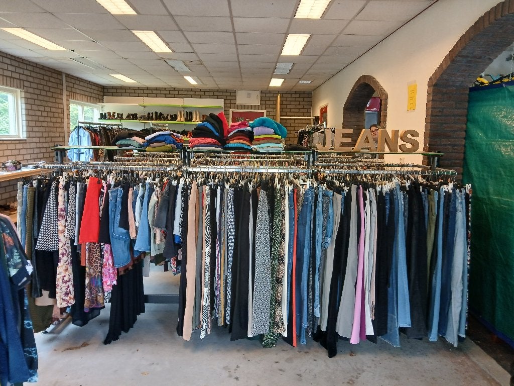 2e hands kleding verkoop 26 sep. 10.00.16.00 uur nijmegen, Ophalen, Gedragen, Overige typen