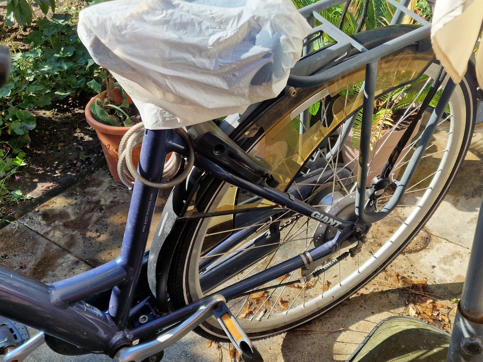Foto 3 van Giant damesfiets - Gebruikt, goede staat
