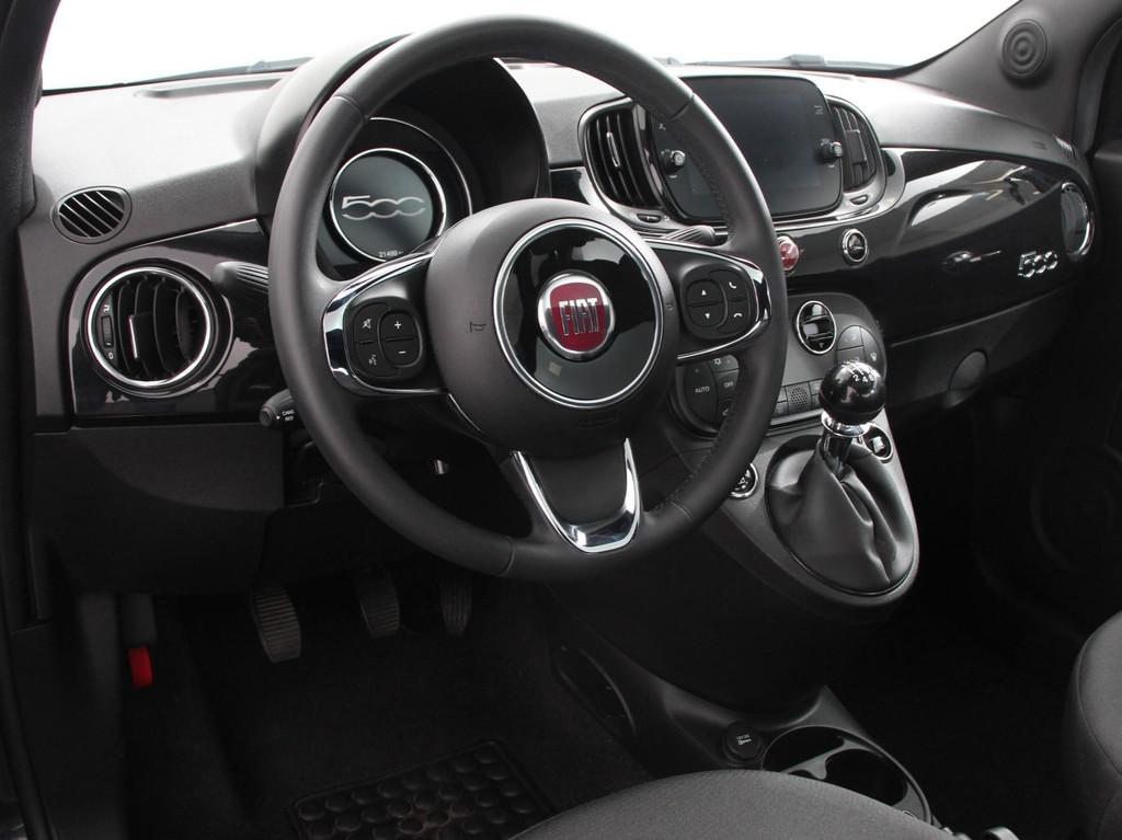Fiat 500 1.0 Hybrid Dolcevita Finale Panorama dak Climate Co, Voorwielaandrijving, Stof, Gebruikt, Euro 6