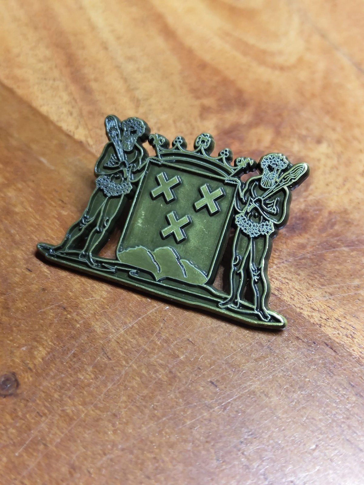 Vastenavend pin "Krabbegat", Ophalen of Verzenden, Nieuw, Stad of Land, Speldje of Pin