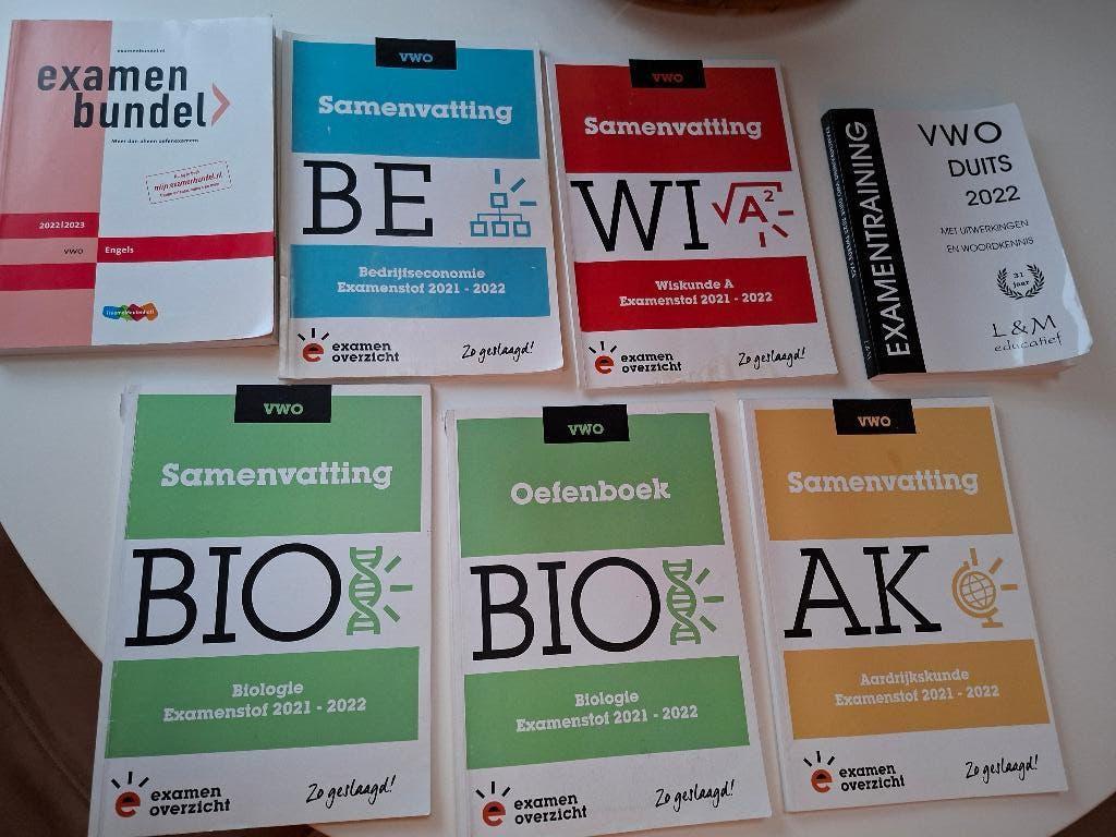 Examenbundels, Overige vakken, VWO, Diverse auteurs, Ophalen