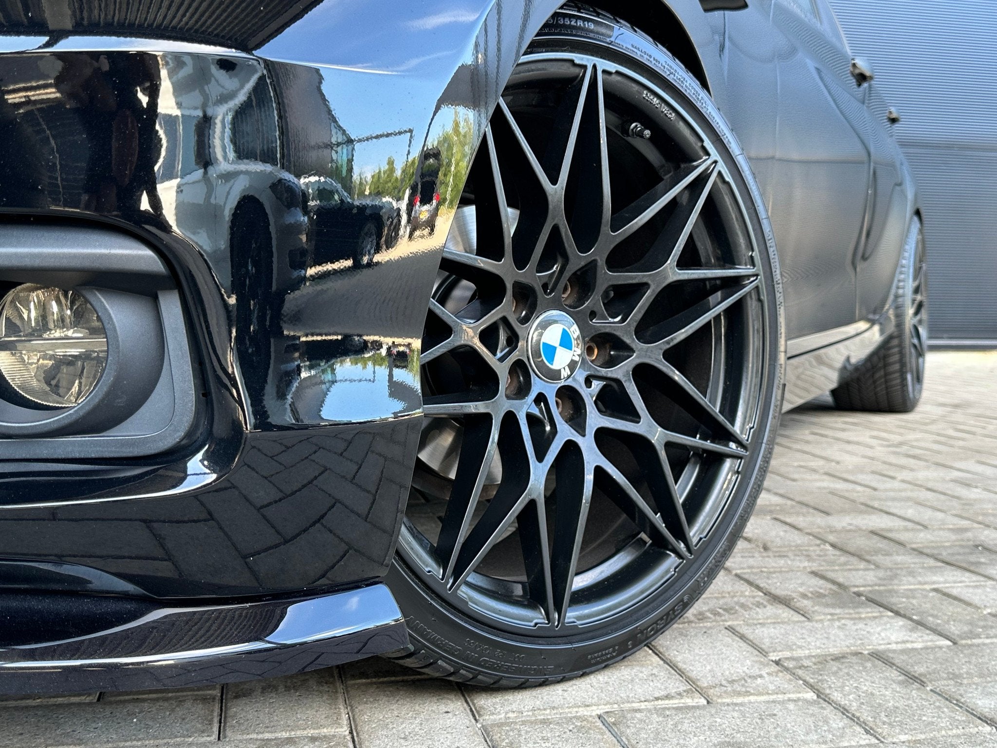 BMW 1 Serie 118i LCI | M-Sport | 5-Deurs | AUT | LED | CarPl, Auto's, BMW, 136 pk, Gebruikt, 1290 kg, Alcantara