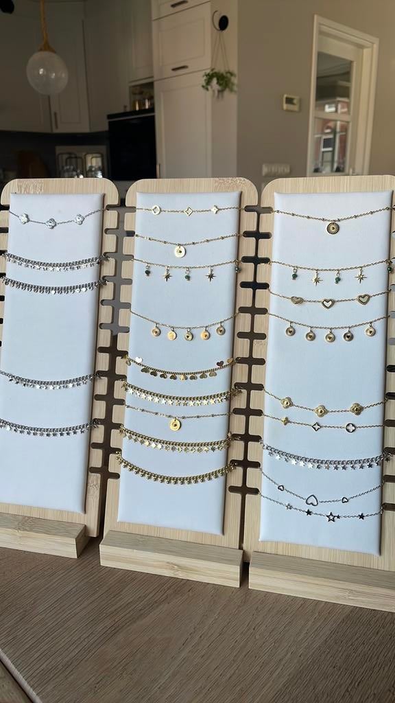 Stainless steel yehwang sieraden, Sieraden, Tassen en Uiterlijk, Armbanden, Ophalen of Verzenden, Zo goed als nieuw, Goud, Staal