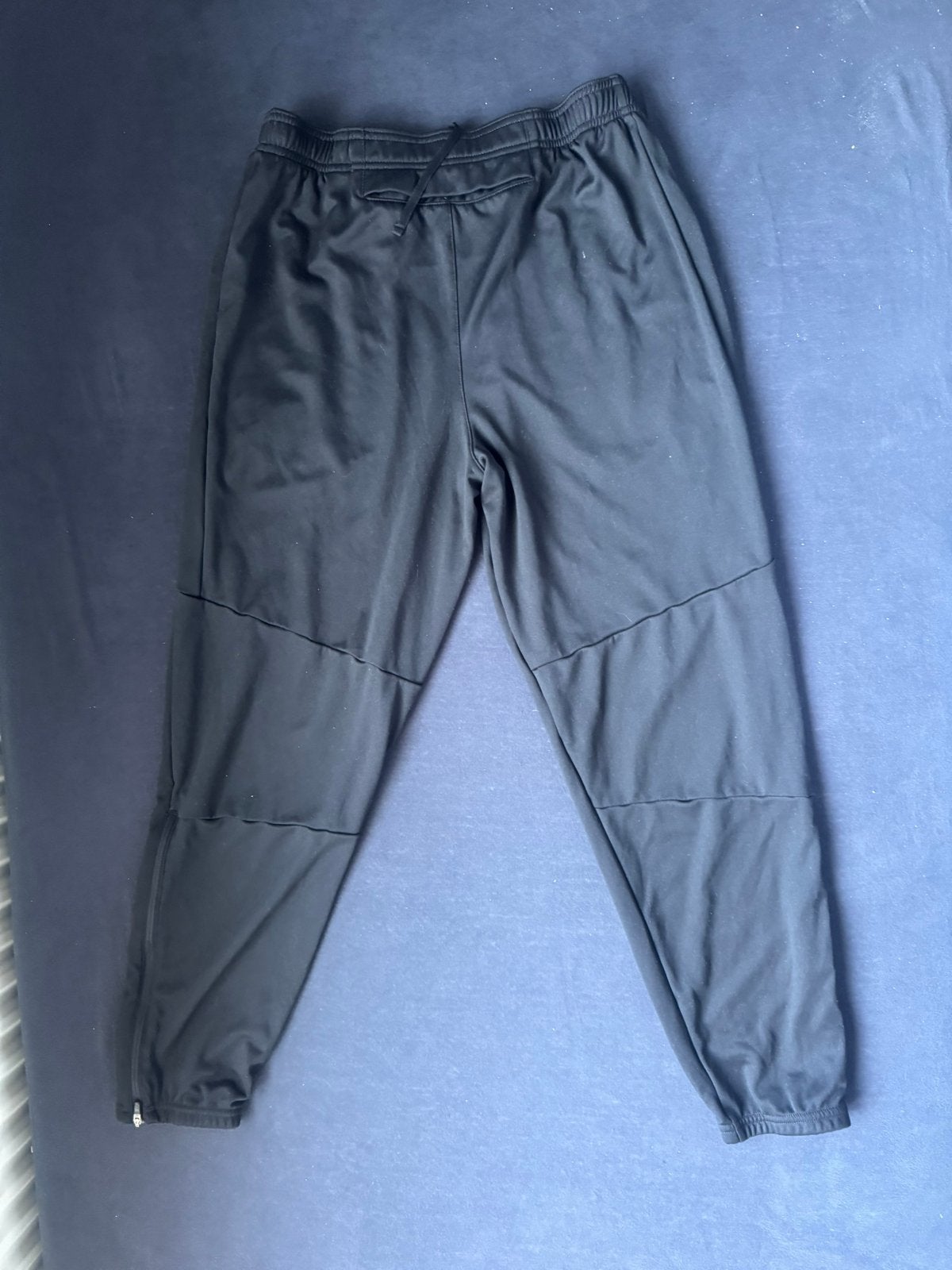 Nike Dri-FIT Trainingspak (Broek en Top) Maat M, Fitness, Zwart, Zo goed als nieuw, Verzenden