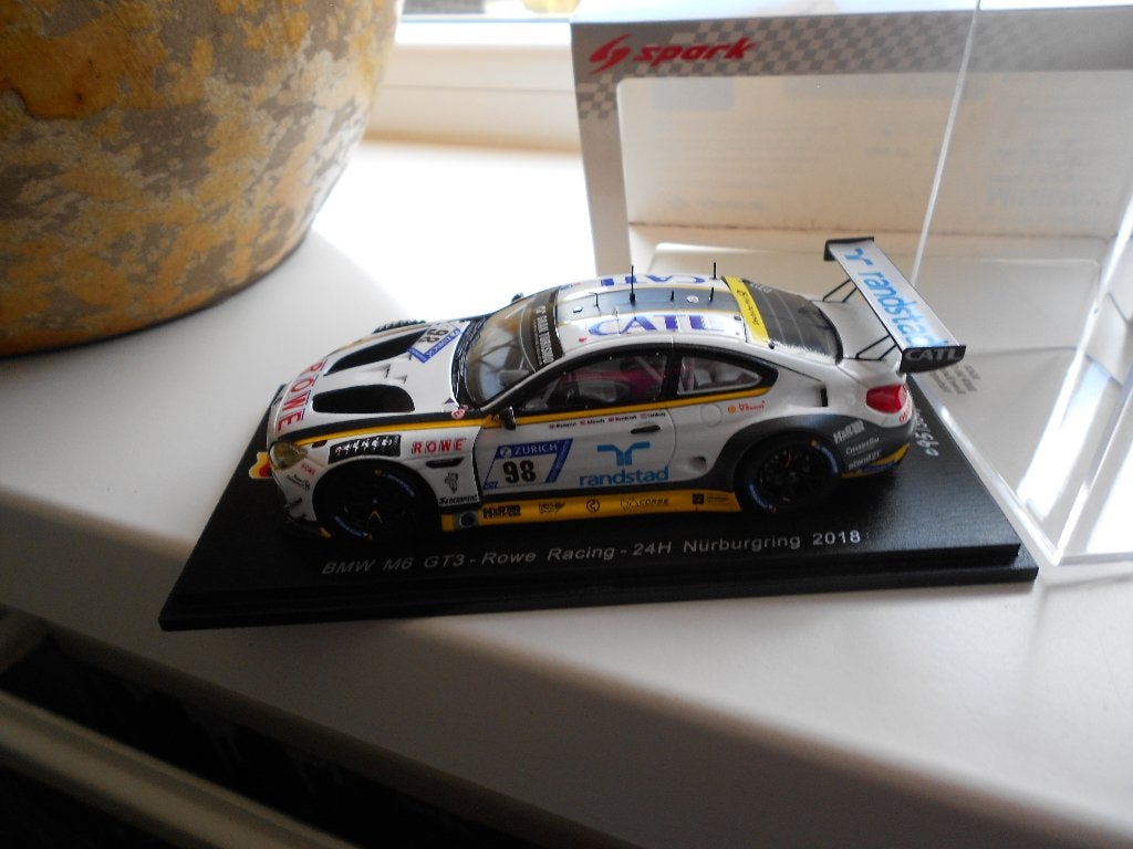 Bmw M6 Gt3 Rowe racing  Nr 98                Spark, Ophalen of Verzenden, Nieuw, Auto, Overige merken