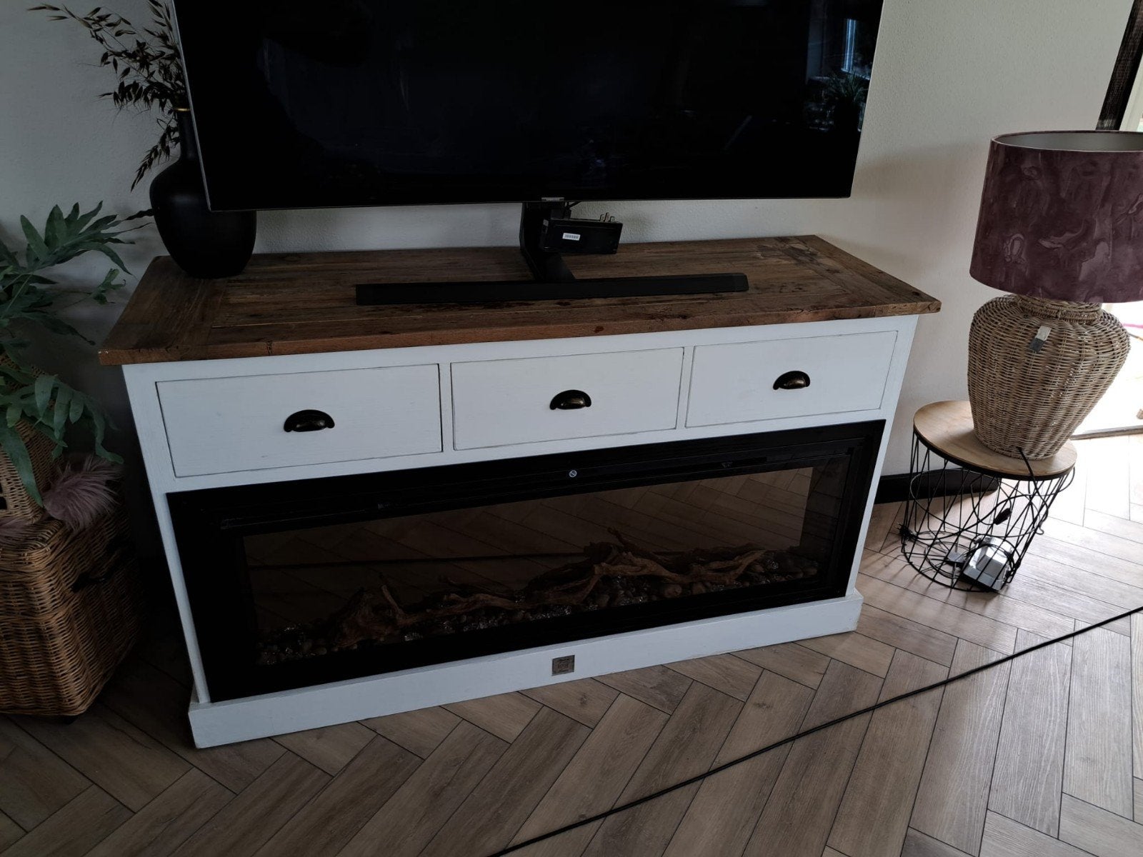 Riviera Maison dressoir/tv kast met ingebouwde sfeerkachel, Ophalen
