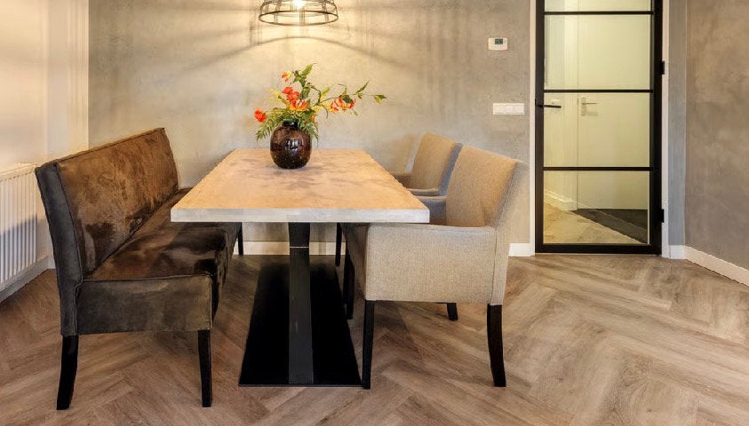 Eettafel met bank en 2 stoelen, Ophalen, Zo goed als nieuw, Rechthoekig, 50 tot 100 cm