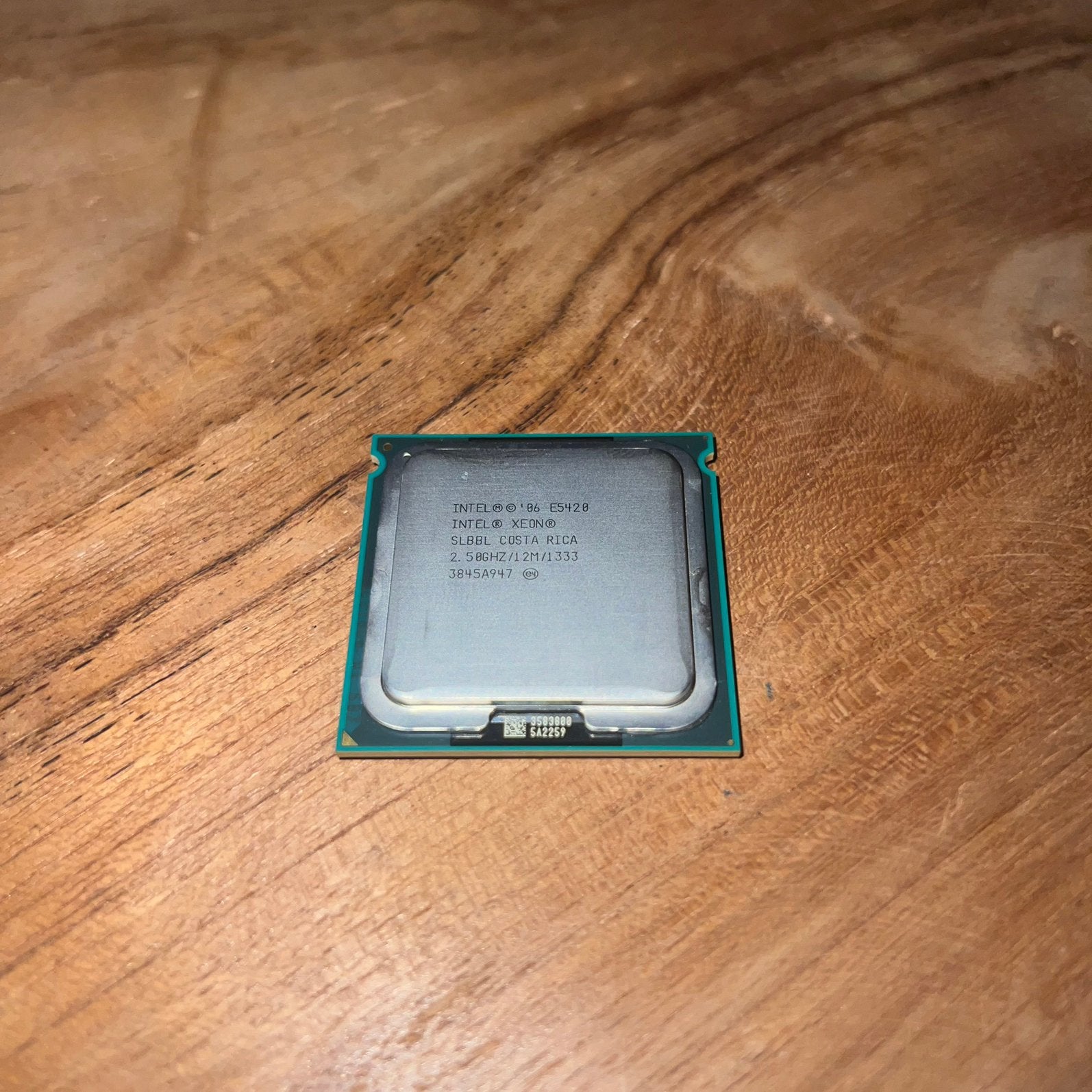Intel Xeon E5420 @2,50GHz ( LGA 771 ), Ophalen of Verzenden, Gebruikt, 4-core, 2 tot 3 Ghz