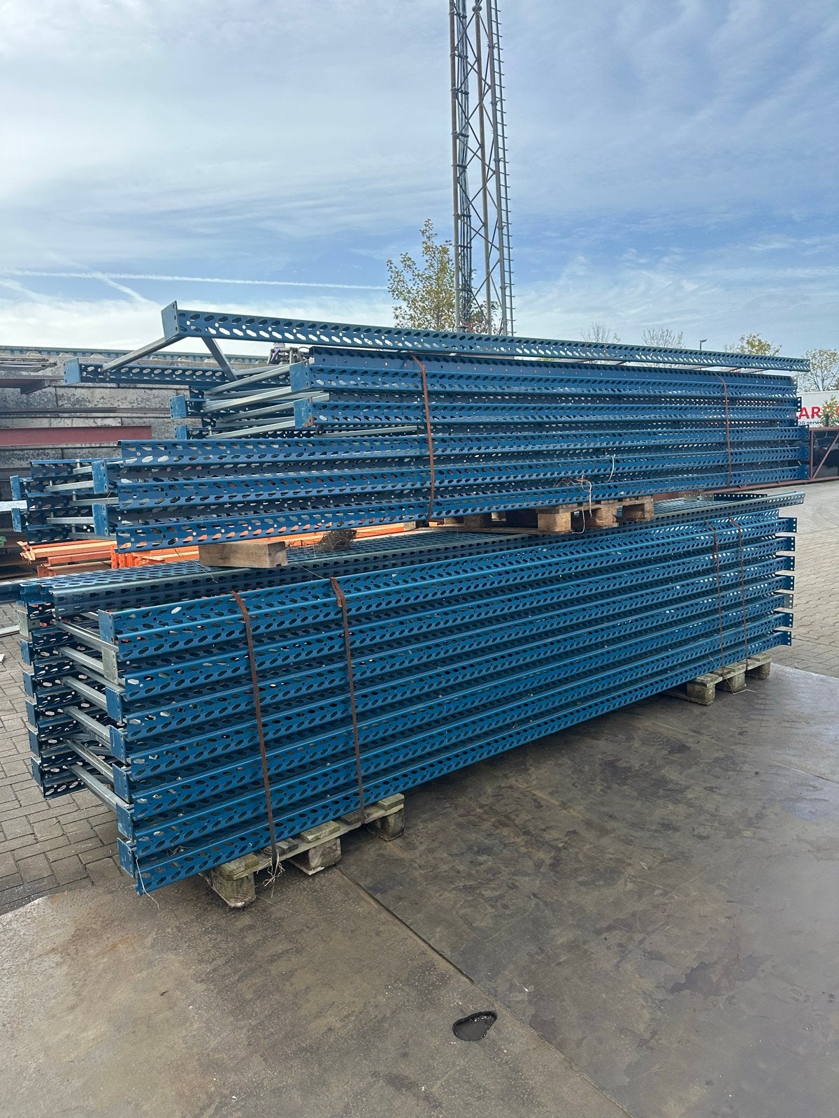 108 mtr.Gebruikte palletstellingen .Goedkoop!!, Ophalen