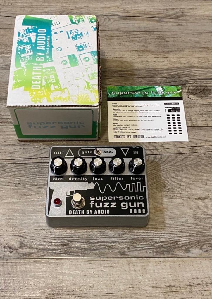 Death By Audio Supersonic Fuzz Gun pedal effekt, Muziek en Instrumenten, Effecten, Ophalen of Verzenden, Zo goed als nieuw, Distortion, Overdrive of Fuzz
