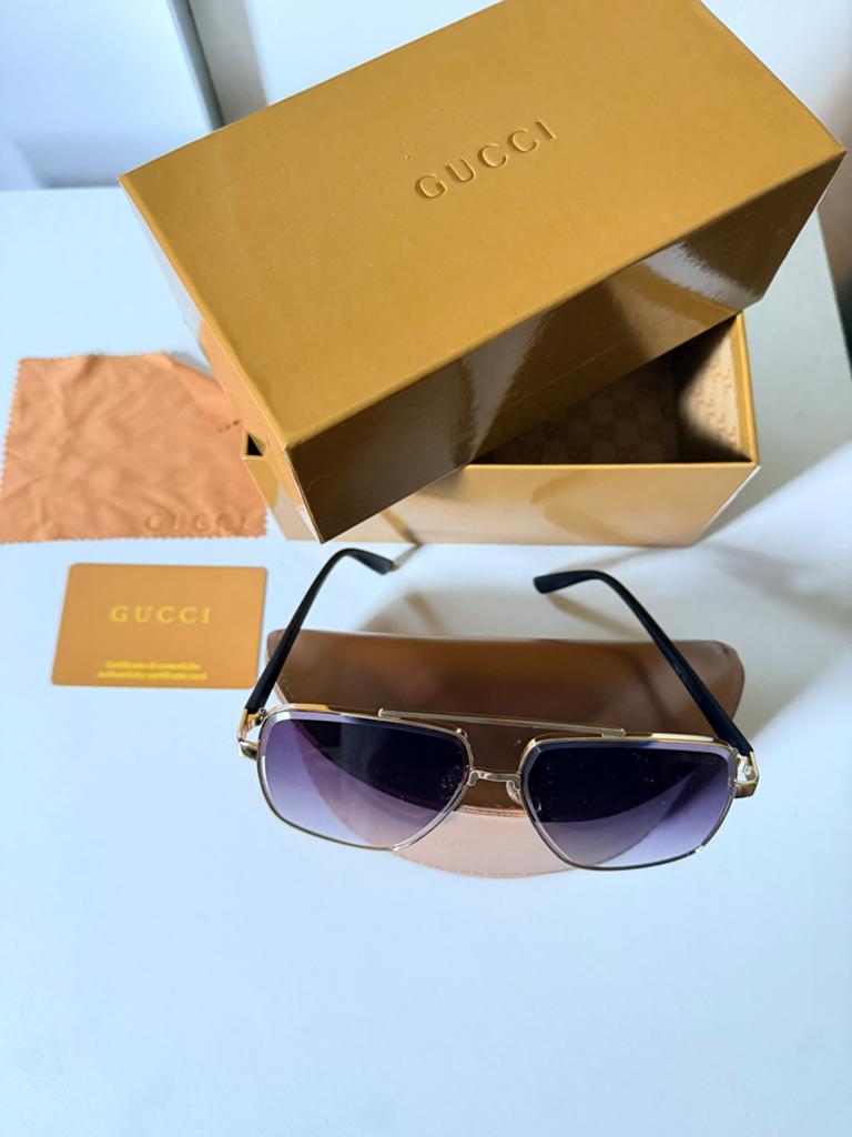 Stijlvolle Gucci Zonnebril, Sieraden, Tassen en Uiterlijk, Zonnebrillen en Brillen | Dames, Overige merken, Zonnebril, Verzenden
