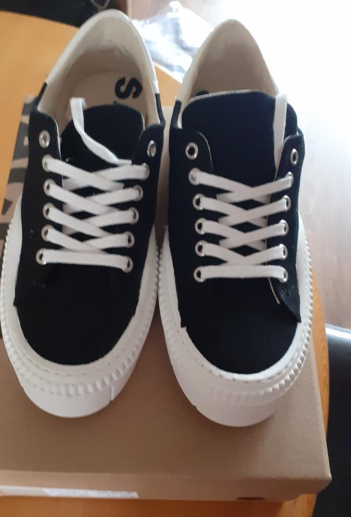Gympen van Sacha, Nieuw, Zwart, Nieuw, Ophalen of Verzenden, Sneakers of Gympen