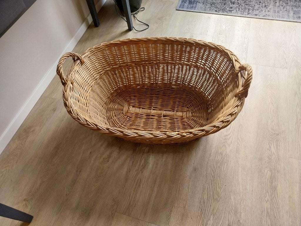 Rieten mand 70 cm breed diep 60 cm, Ophalen, Gebruikt, 50 tot 100 cm, 50 tot 100 cm